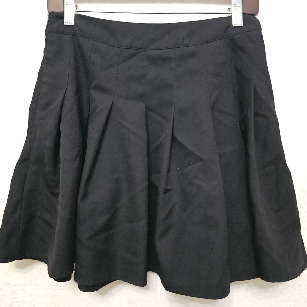Womens Mini Skirt M Black Pleated Goth Grunge Chic Dark Academia Y2K Streetwear